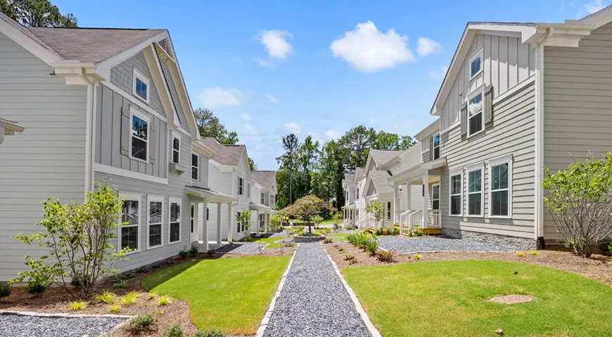 Discover Parkside: Charming Intown Cottage Living Near Decatur